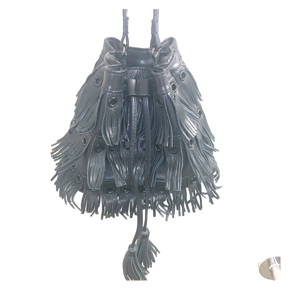 Zara leather fringe bucket bag - black